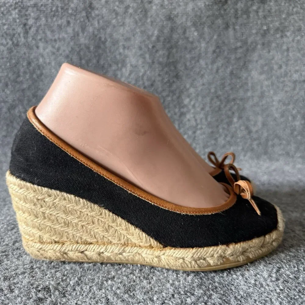 Coach women comfortable