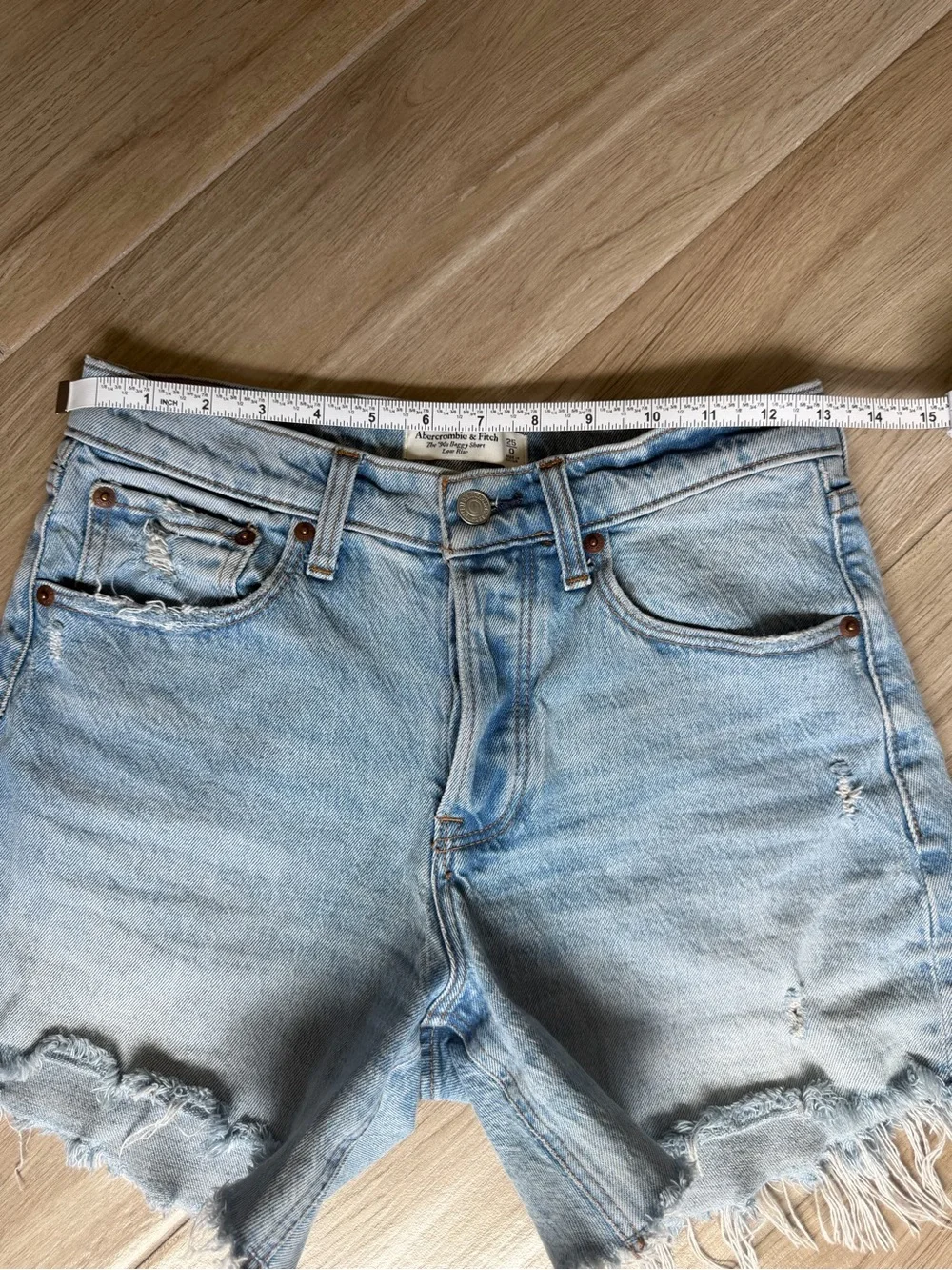 Abercrombie 90’s Denim Baggy Short Low Rise