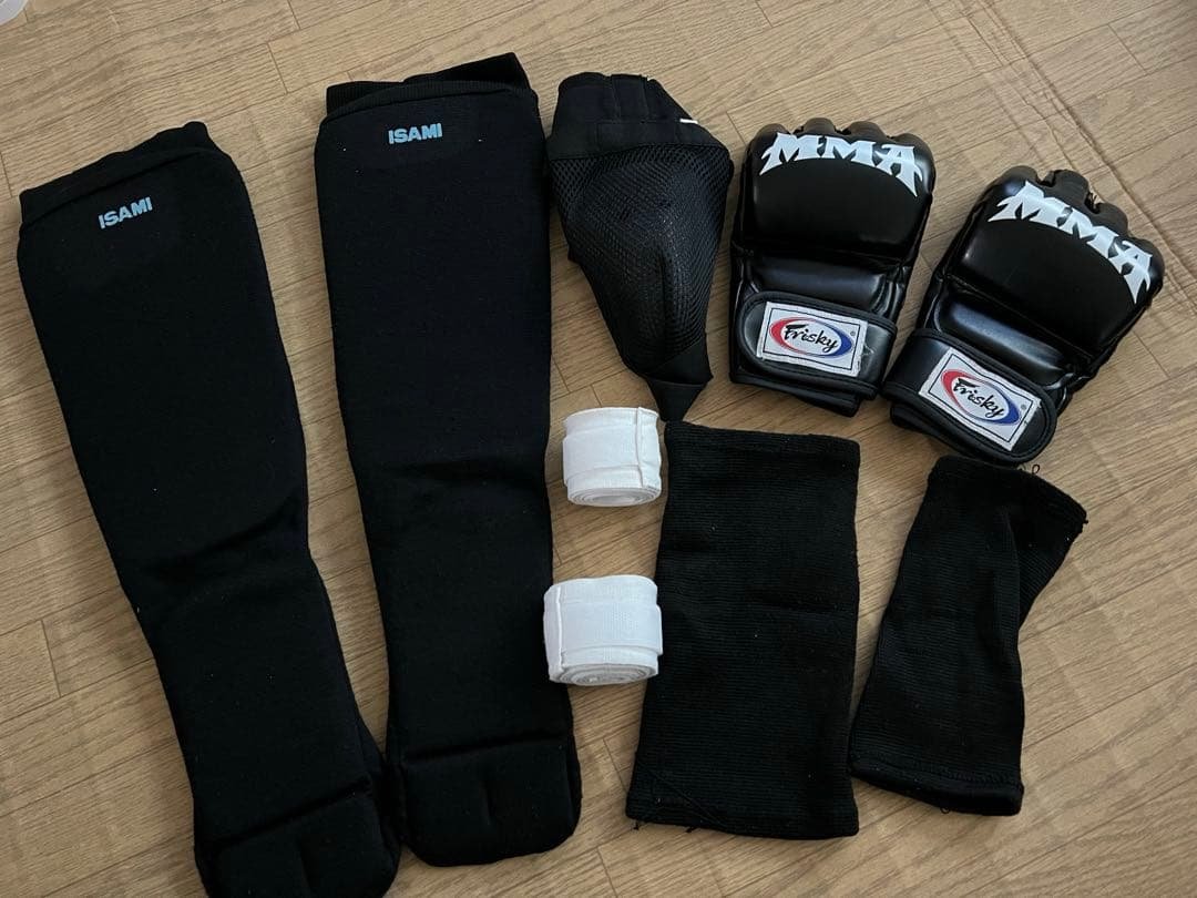 Mixed Martial Arts Complete Set
